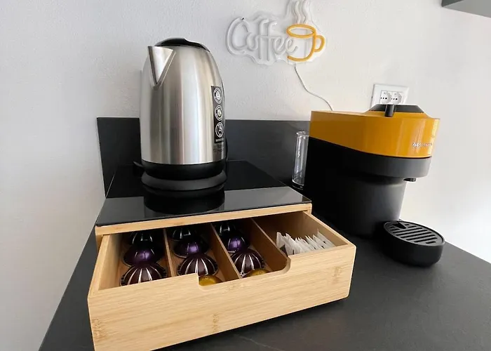 Апартаменты Monolocale In Centro Pomposa Hideaway Модена